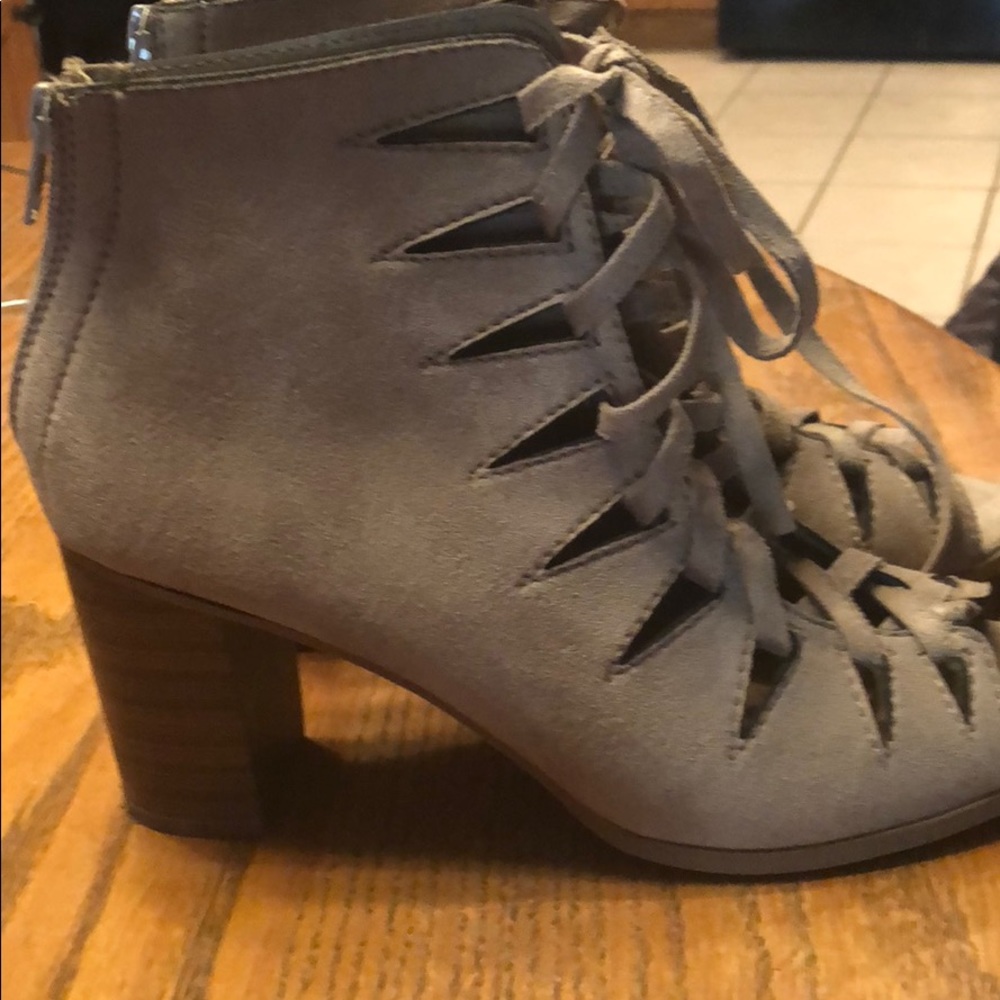 Buckle heels 🎉🎉 - Picture 2 of 2